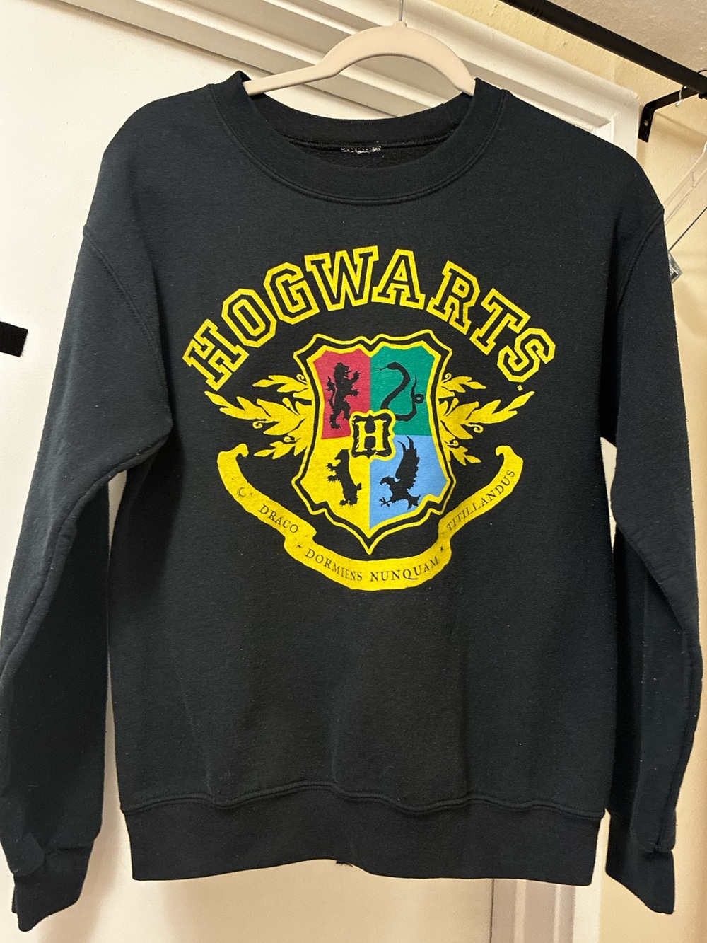 Black Harry Potter Houses Hogwarts Graphic Crewneck Pullover Sweatshirt